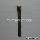 รางผ้าซิปสำเร็จรูป ฟันไนลอน ขนาดเบอร์ 3 ยาว 8 นิ้ว บรรจุ 12 ชุด สีน้ำตาลอมเขียว Y656 รูป 2