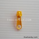 หัวซิปฟันไนลอน ป้าย ขนาดเบอร์ 5  บรรจุ 20 อัน สีเหลือง รูป 2