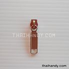 หัวซิปฟันไนลอน สี่เหลี่ยมป้ายยาว ขนาดเบอร์ 5  บรรจุ 20 อัน สีนิเกิ้ล รูป 2