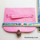 ฝาปิดกระเป๋าพร้อมสาย พร้อมสายหนัง ขนาด 25.5x19.7 cm  บรรจุ 1 อัน สีชมพูอ่อน รูป 2