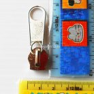 หัวซิปฟันไนลอน ป้าย ขนาดเบอร์ 10  บรรจุ 1 อัน สีนิเกิ้ล รูป 2