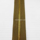 รางผ้าซิปเฉพาะรางซิป ฟันเหล็ก ขนาดเบอร์ 3 ฟันสีทองเหลือง บรรจุ 100 หลา สีกากีเข้ม รูป 2