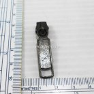 หัวซิปฟันไนลอน แท่งเหลี่ยม ขนาดเบอร์ 5  บรรจุ 20 อัน สีรมดำ รูป 2