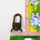 คอหมาโลหะ หลุยส์ ขนาด 1.4x3.2 cm  บรรจุ 100 อัน สีทองรมดำ รูป 3