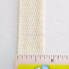 สายผ้า-ผ้ากุ๊น Cotton (ฝ้าย) ลายก้างปลา ขนาด 6 หุน (2 cm) บรรจุ 1 เมตร สีด้ายดิบ รูป 2