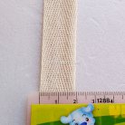 สายผ้า-ผ้ากุ๊น Cotton (ฝ้าย) ลายก้างปลา ขนาด 6 หุน (2 cm) บรรจุ 50 หลา สีด้ายดิบ รูป 3