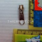 หัวซิปฟันไนลอน ป้าย ขนาดเบอร์ 3  บรรจุ 500 อัน สีนิเกิ้ล รูป 3