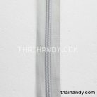 รางผ้าซิปเฉพาะรางซิป ฟันไนลอน ขนาดเบอร์ 5  บรรจุ 1 เมตร สีเทาอ่อน