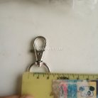 คอหมาโลหะหนา ดีด ขนาด 2x4.2 cm  บรรจุ 1000 อัน สีนิเกิ้ล รูป 2