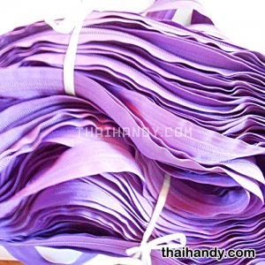 รางผ้าซิปเฉพาะรางซิป ฟันไนลอน ขนาดเบอร์ 5  บรรจุ 200 หลา สีม่วงเข้ม รูปเต็ม