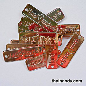 ป้ายโลหะ สี่เหลี่ยม ขนาด 1.5x4.5 cm  บรรจุ 10 อัน สีเงิน รูปเต็ม