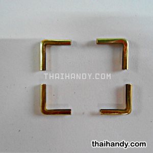 มุมกระเป๋า โลหะ ขนาด 1.5 cm (#1) บรรจุ 4 อัน สีทอง รูปเต็ม