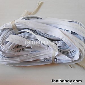 รางผ้าซิปเฉพาะรางซิป ฟันไนลอน ขนาดเบอร์ 3  บรรจุ 100 หลา สีขาว รูปเต็ม
