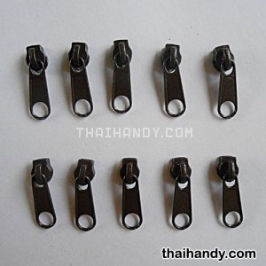 หัวซิปฟันไนลอน ป้าย ขนาดเบอร์ 3  บรรจุ 10 อัน สีน้ำตาลเข้ม รูปเต็ม