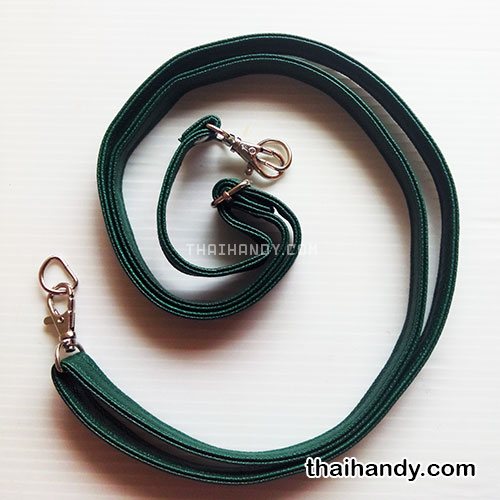 สายกระเป๋าหนังสะพาย สำเร็จ ขนาด 150 cm  บรรจุ 1 อัน สีเขียวใบไม้เข้ม รูปเต็ม