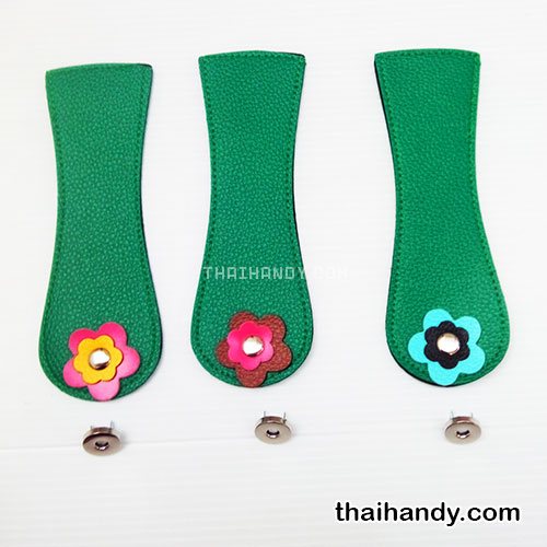 ฝาปิดกระเป๋าเฉพาะฝา พร้อมแม่เหล็กดูด ขนาด 6x18 cm  บรรจุ 3 อัน สีเขียวเข้ม รูปเต็ม