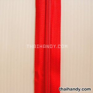 รางผ้าซิปเฉพาะรางซิป ฟันไนลอน ขนาดเบอร์ 5  บรรจุ 1 เมตร สีแดง รูปเต็ม