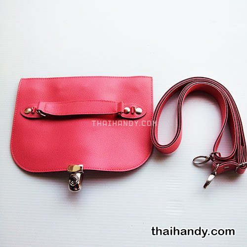 ฝาปิดกระเป๋าพร้อมสาย พร้อมสายหนัง ขนาด 25.5x19 cm  บรรจุ 1 อัน สีโอรสอมชมพู รูปเต็ม