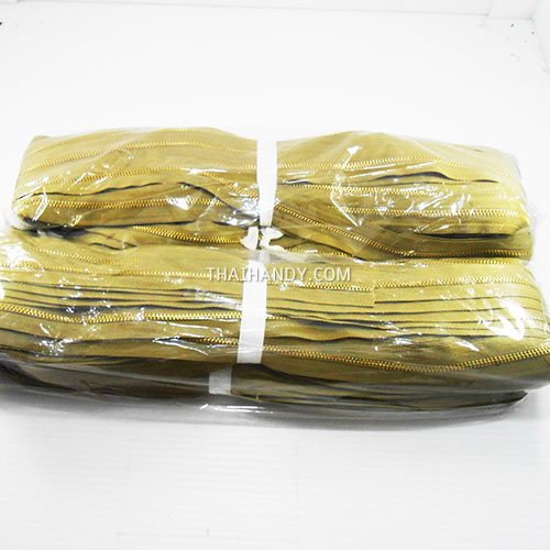 รางผ้าซิปเฉพาะรางซิป ฟันเหล็ก ขนาดเบอร์ 3 ฟันสีทองเหลือง บรรจุ 100 หลา สีกากีอ่อน รูปเต็ม
