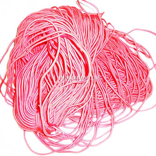 เชือกร่มมีไส้ แพ็ค ขนาด 4 mm  บรรจุ 500 กรัม สีแดง รูปเต็ม