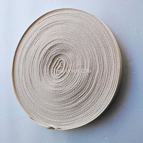 สายผ้า-ผ้ากุ๊น Cotton (ฝ้าย) ลายก้างปลา ขนาด 6 หุน (2 cm) บรรจุ 50 หลา สีด้ายดิบ รูปเต็ม