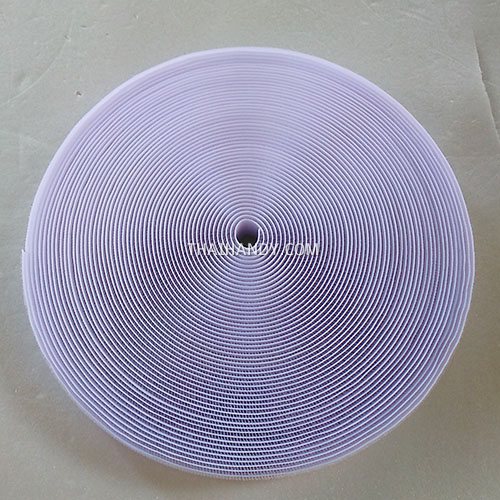 เมจิกเทปตีนตุ๊กแก ด้านขนหน้าเดียว(ตัวผู้) ขนาด 25 mm  บรรจุ 20 หลา สีขาว รูปเต็ม